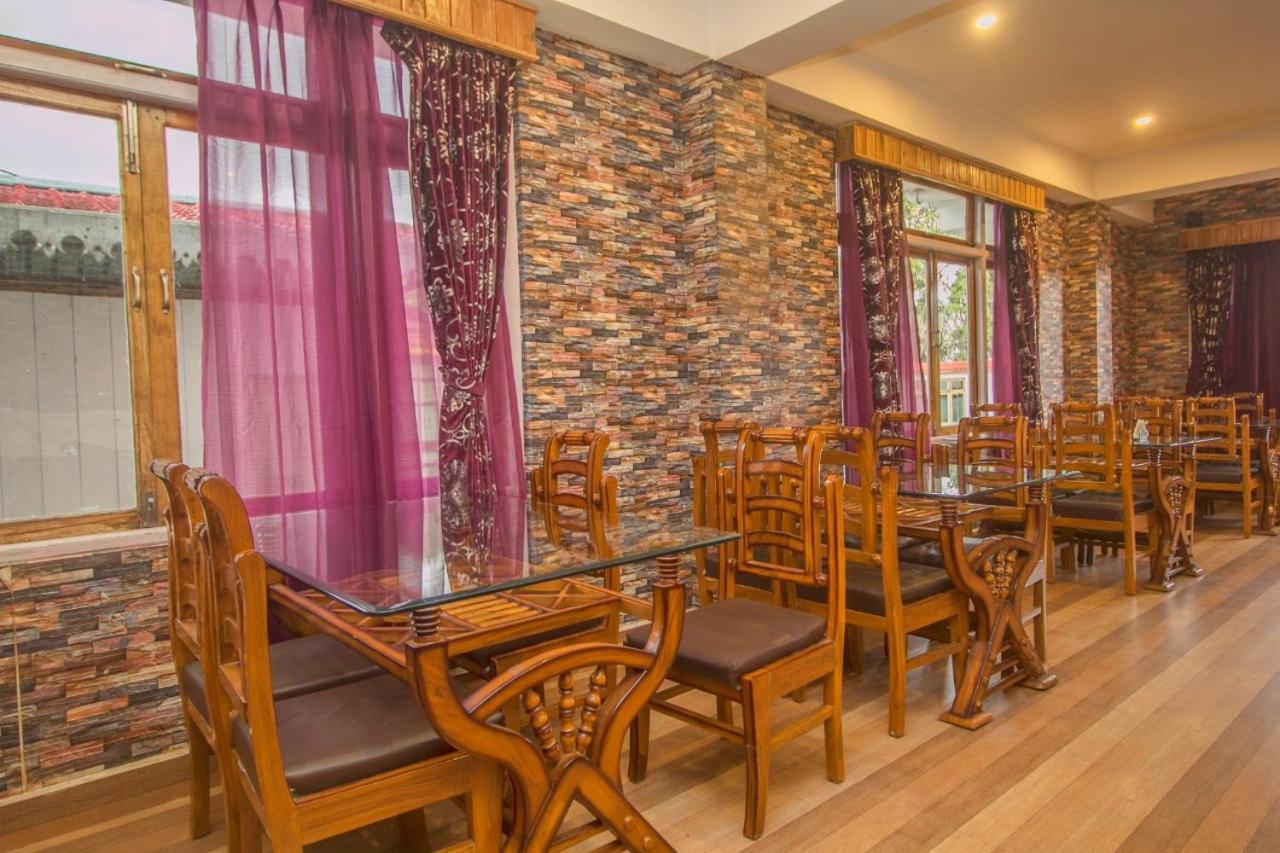The Pelling Resort Exterior foto